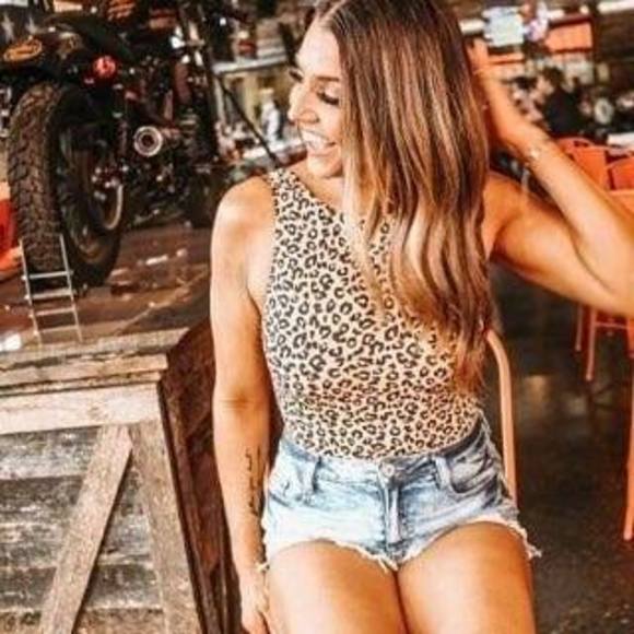 Meet your Posher, Lindsey - Picture 1 of 1